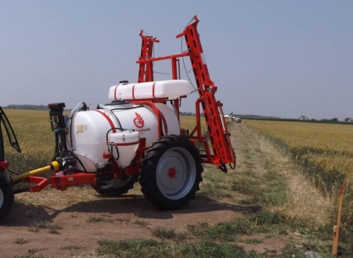 Opryskiwacz zaczepiany Agromehanika