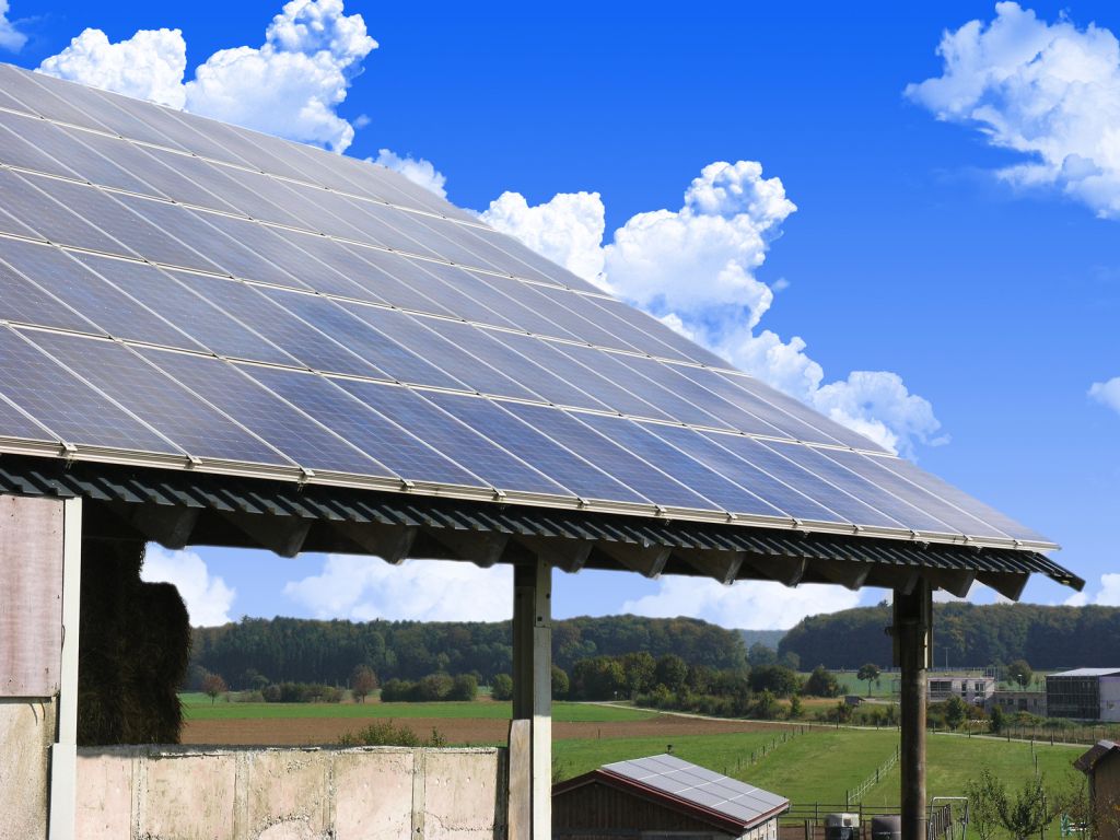 instalacje fotowoltaiczne, fotowoltaika, energia słoneczna, oze, panele fotowoltaiczne, odnawialne źródła energii