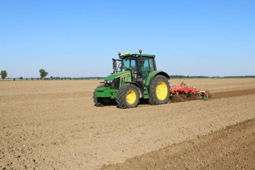 John Deere 6M z Autotrac w PDU+