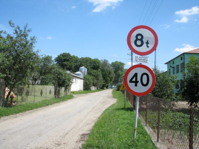 drogi lokalne, dojazd do pól, transport płodów rolnych, maszyny rolnicze, jerzy kwieciński, ministerstwo rozwoju
