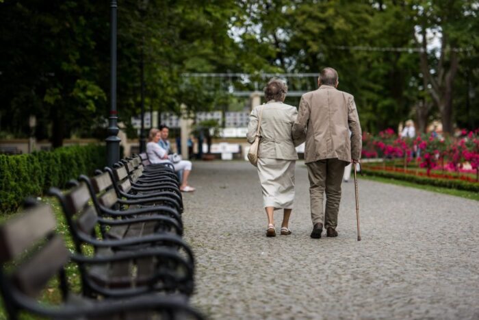 Waloryzacja emerytur i rent, emerytury, renty, świadczenia, rząd