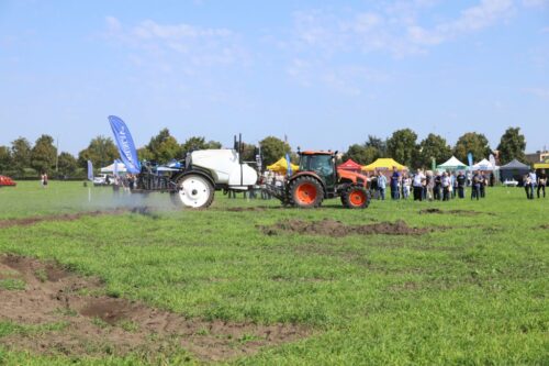 Pokazy Mistrza Pola, Przedsiębiorstwo Rolne Długie Stare, Leszno, uprawa kukurydzy na ziarno