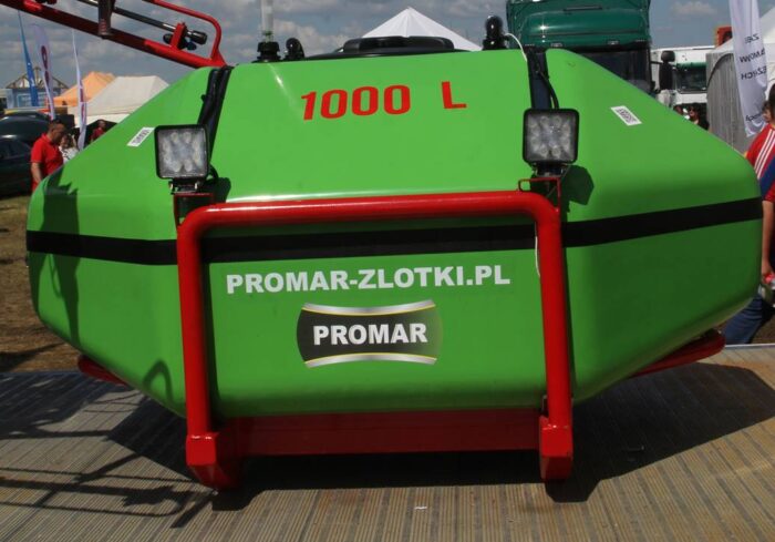 Promar Złotki - zbiornik czołowy do opryskiwaczy zawieszanych