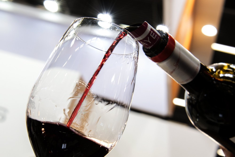 Bordeaux, francja, targi wina Vinexpo, winiarstwo, produkcja wina, wino
