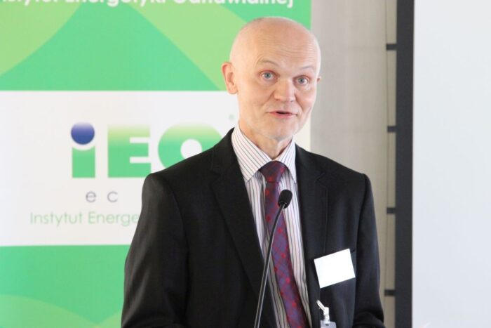 ustawa o oze, instytut energetyki odnawialnej, mikroinstalacje oze, współspalanie biomasy, prosument, opusty