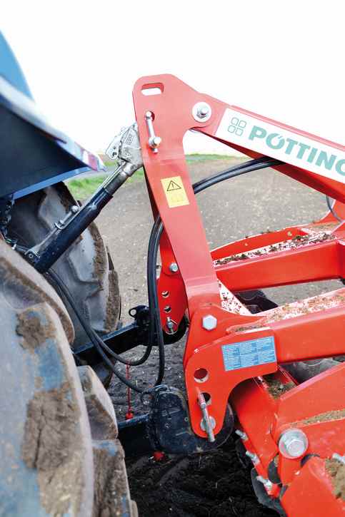 otwory w punktach zaczepienia agregat TerraDisc 3001