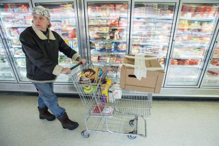 zakupy, żywność, podwójne standardy jakości żywności, Rumunia