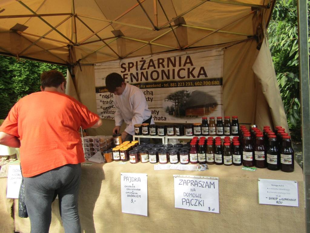 Gruczno, Festiwal Smaku w Grucznie, żywność, nalewki, alkohol