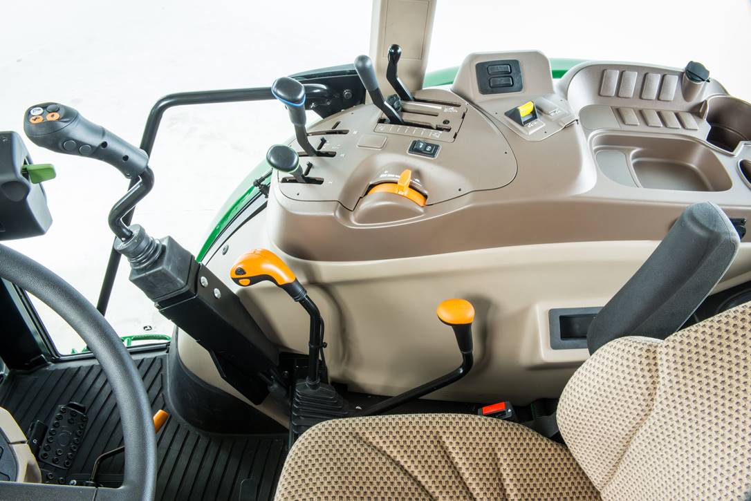Nowe ciągniki John Deere serii 5E