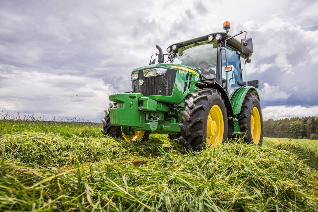 Nowe ciągniki John Deere serii 5E