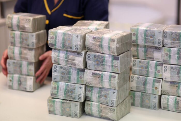 długi polaków, kredyt konsumpcyjny, kredyt mieszkaniowy, Związek Banków Polskich