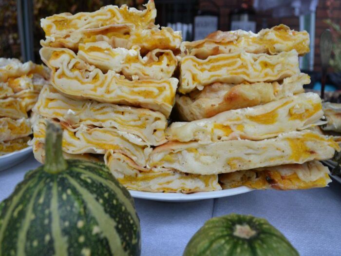 żywność, pita, dolnośląskie, bałkańska pita z Lipian na Dolnym Śląsku