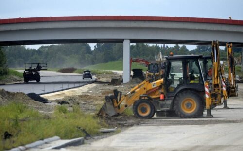 drogi, budowa dróg, drogi krajowe, ministerstwo infrastruktury i budownictwa, Mateusz Morawiecki