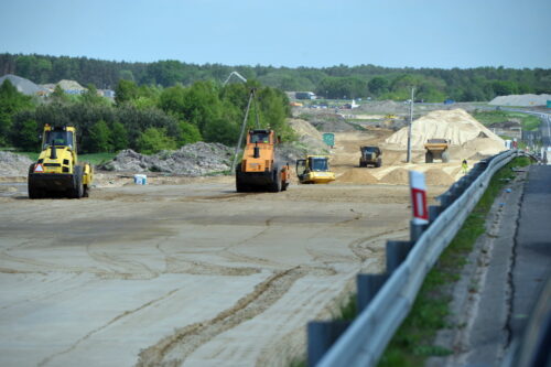 drogi, budowa dróg, drogi krajowe, ministerstwo infrastruktury i budownictwa, Andrzej Adamczyk
