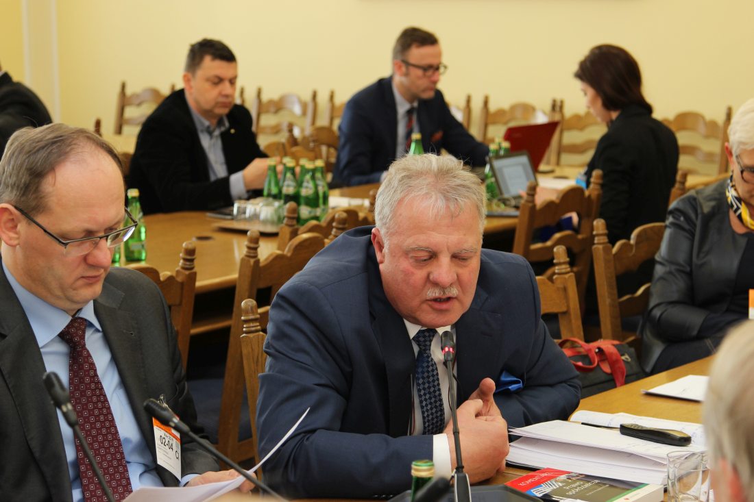 kowr, kupno ziemi, dzierżawa ziemi, ustawa o kształtowaniu ustroju rolnego