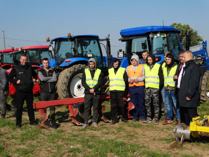 konkurs bezpiecznej orki, Głuchów
