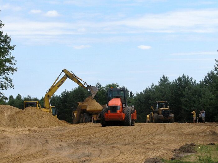 lasy państwowe, kopalnia kruszyw, kruszywa, budowa dróg leśnych, samorządy