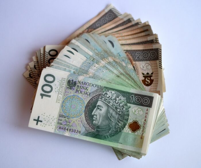 długi firm, krajowy rejestr długów, krd, Adam Łącki, niezapłacone kredyty, zobowiązania finansowe firm