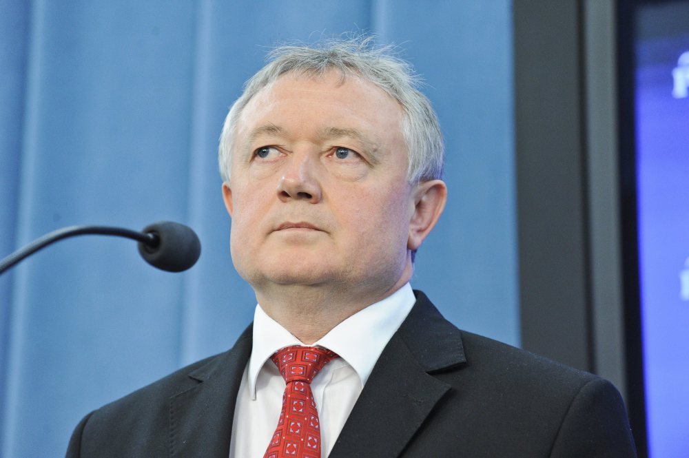 podatek bankowy, wiesław janczyk, ministerstwo finansów, podatki, komisja europejska