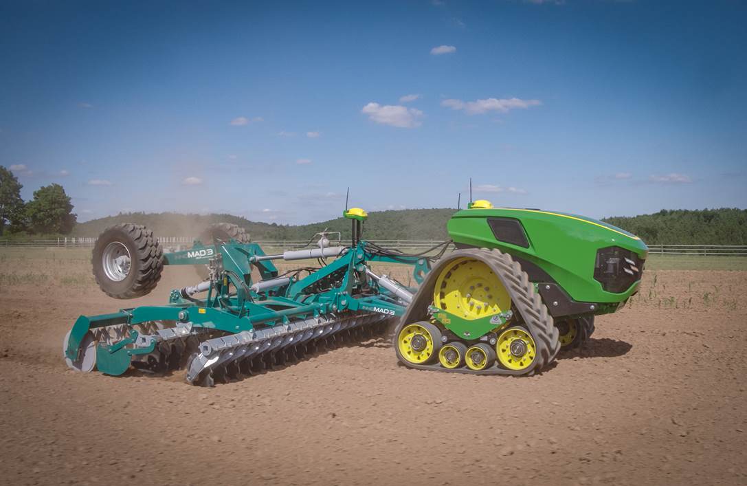 John Deere Joker_ciągnik robot elektryczny