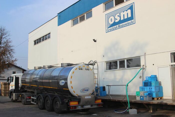 OSM, Grodzisk Mazowiecki, mozzarella, produkcja mozzarelli, Nowoczesna obora - z nami wiesz co pijesz