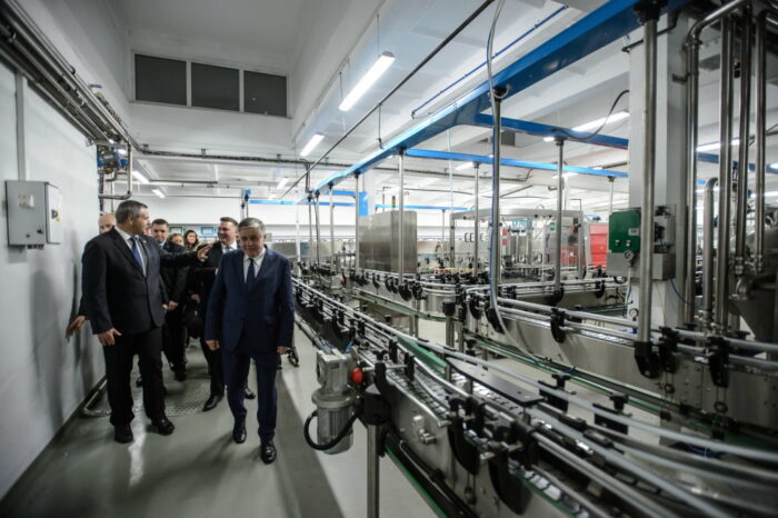 Dejan Židan, Krzysztof Jurgiel, Wytwórnia Octu i Musztardy w Parczewie, parczewo