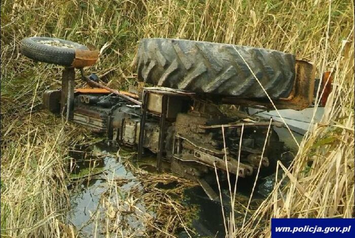 wypadki na drogach, pijani traktorzyści, policja, zakaz prowadzenia pojazdów mechanicznych, badanie alkomatem