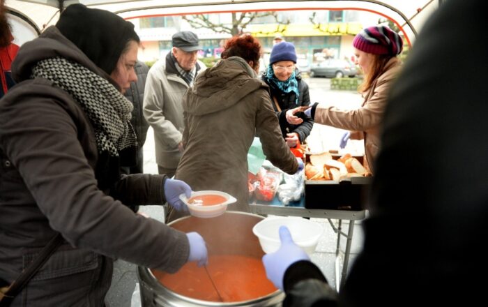 ubóstwo, walka z ubóstwem, bieda, eurostat, unia europejska