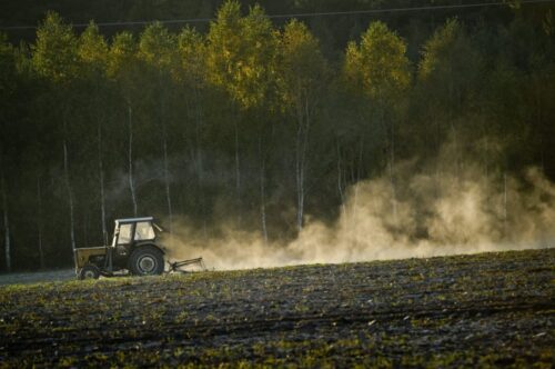 dzierżawa ziemi, ustawa o obrocie ziemią,  nieruchomości rolne Skarbu Państwa, kowr, adam struziak