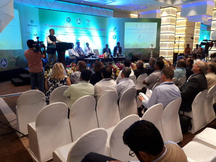 konferencja Bengaluru, krzem, Indie