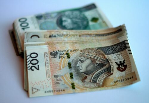 krajowy rejestr długów, krd, Adam Łącki, niezapłacone kredyty, zobowiązania finansowe, rejestr dłużników