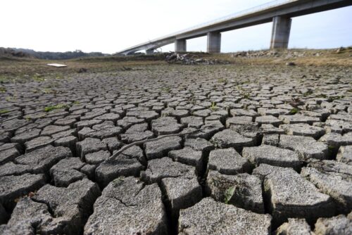 susza, portugalia, deficyt wody, brak opadów, Joao Matos Fernandes, Antonio Costa, tereny rolnicze