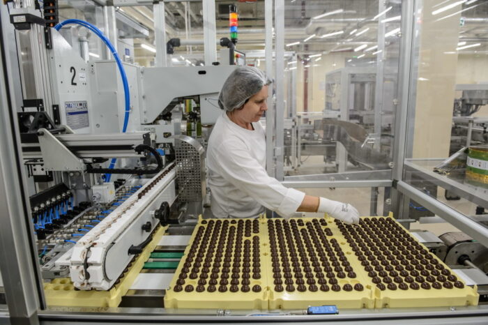 Fabryka Cukierków Pszczółka, Krajowa Spółka Cukrowa, ksc, produkcja cukierków