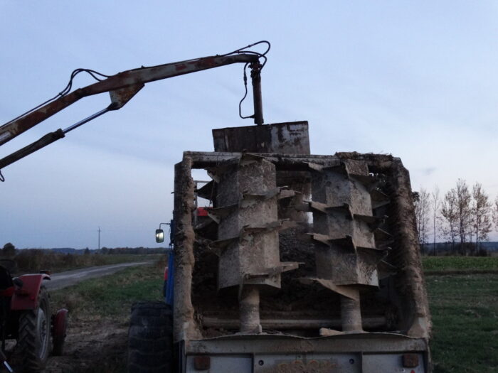 wapno, rozrzutnik, ładowacz, załadunek