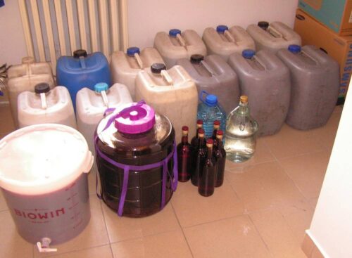 bimber, podlaskie, policja, przestępstwo, bimbrownictwo, nielegalny alkohol