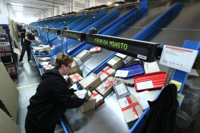 listy, paczki, Poczta Polska, Łódź, Centralny Węzeł Logistyczny
