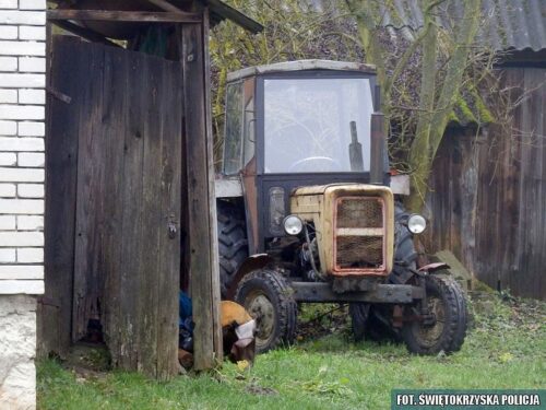 kradzież ciągnika, przestępczość, policja, pińczów, świętokrzyskie
