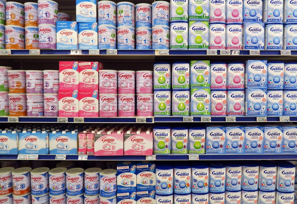 koncern lactalis, produkty mleczne dla dzieci, francja, salmonella, zakażenie salmonellą