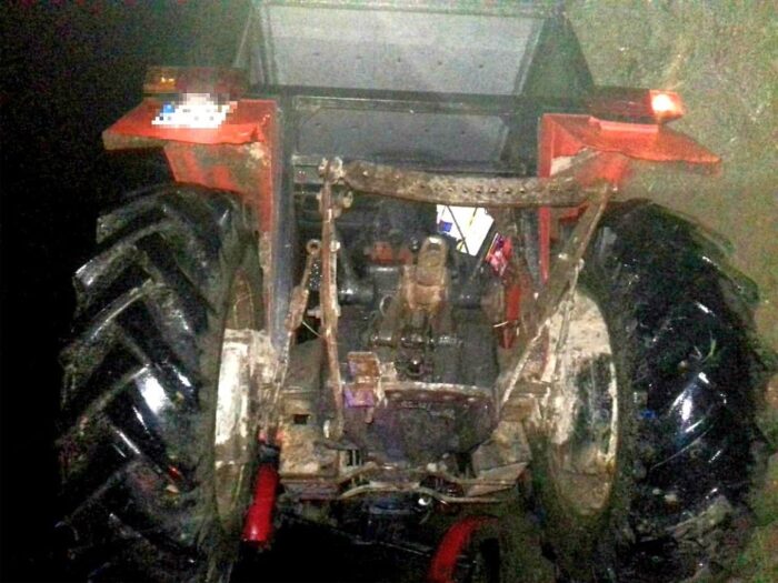 wypadki z udziałem ciągników, ciągniki w rowie, pijany traktorzysta, goryń, powiat iławski