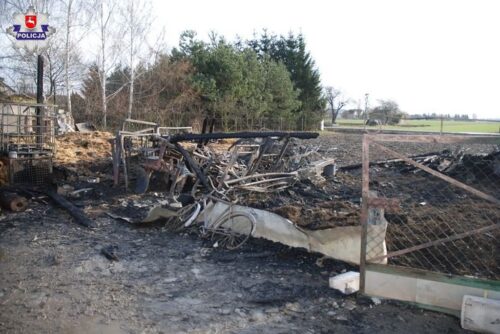 podpalenie stodoły, pożar stodoły, gmina Trawniki, powiat świdnicki, lubelszczyzna, straż pożarna, policja