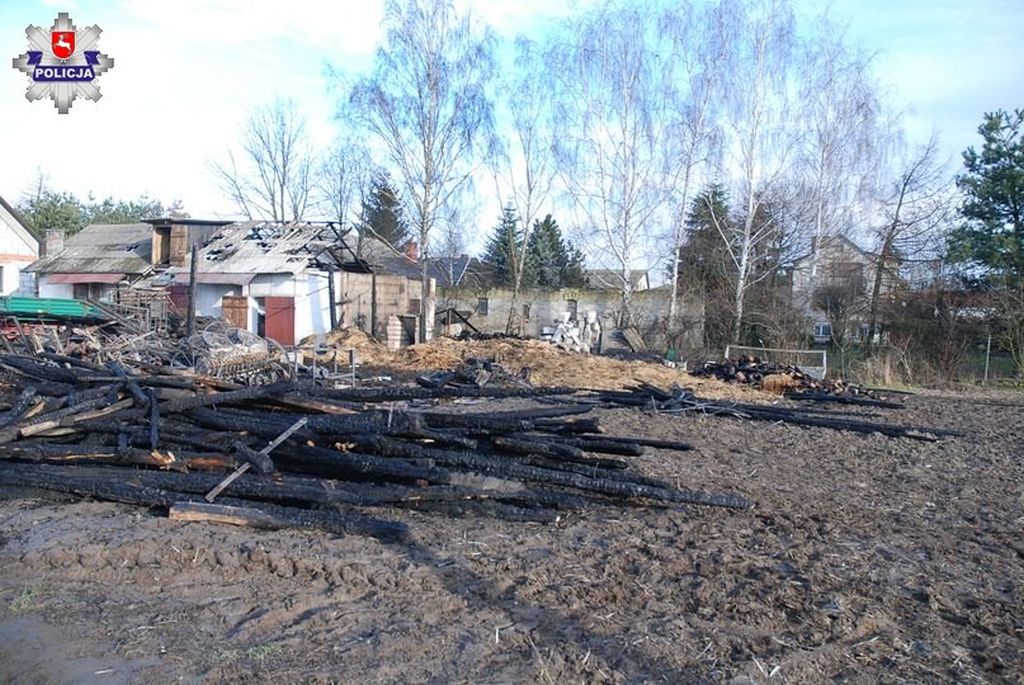 podpalenie stodoły, pożar stodoły, gmina Trawniki, powiat świdnicki, lubelszczyzna, straż pożarna, policja