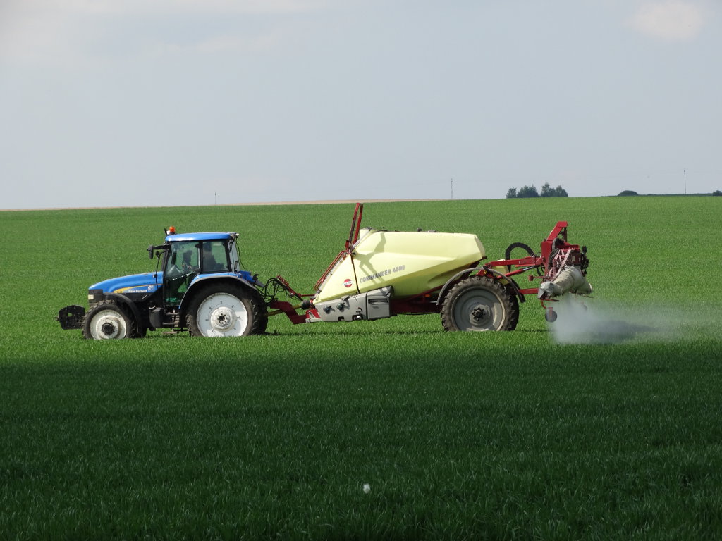 oprysk, pszenica, opryskiwacz