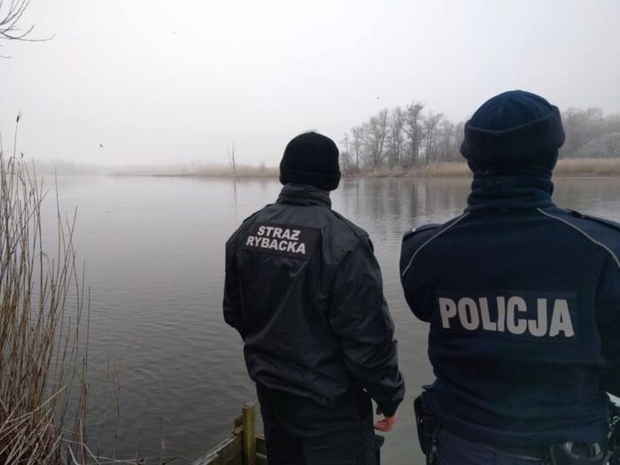 rybacy, zachodniopomorskie, policja, kontrola dokumentów, straż rybacka