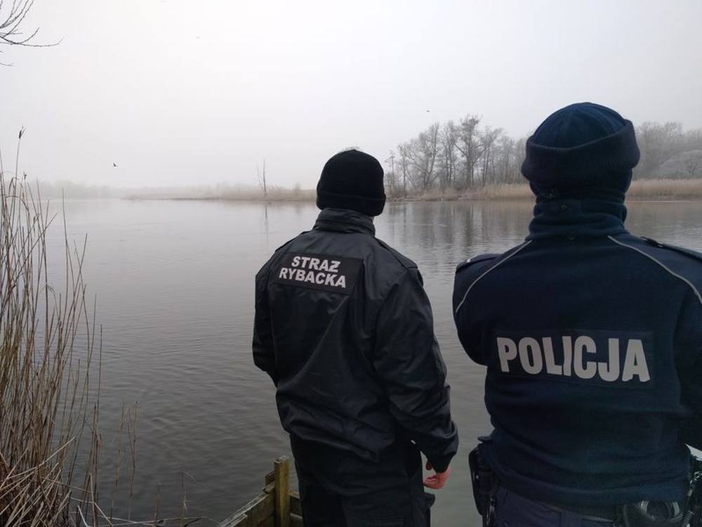rybacy, zachodniopomorskie, policja, kontrola dokumentów, straż rybacka