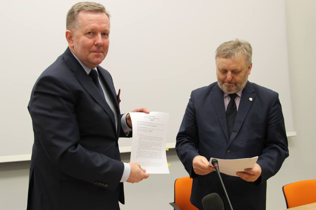 kupno ziemi, dzierżawa ziemi, zasoby skarbu państwa, nieruchomości rolne, rolnicza solidarność, krir
