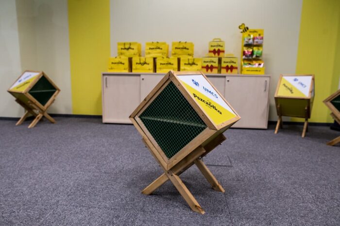 hotele dla pszczół, lubelszczyzna, pszczoły, Fabryka Cukierków Pszczółka