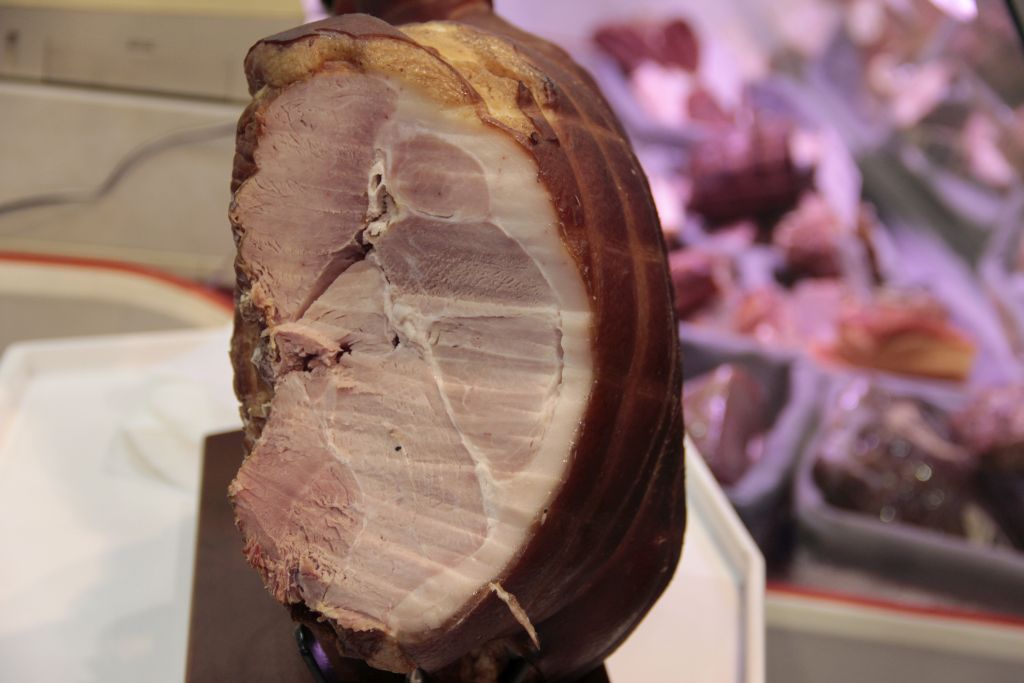 mięso, zdrowa dieta, Greenpeace, hodowla zwierząt