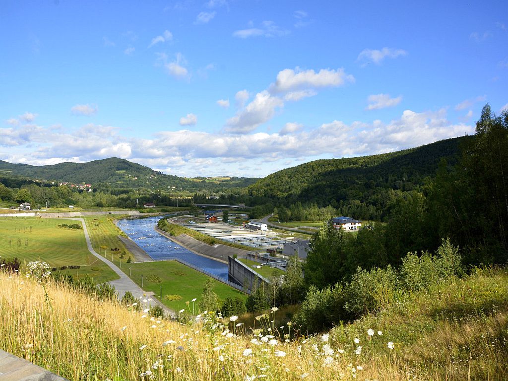 Zbiornik Świnna Poręba, urządzenia hydrotechniczne, ochrona środowiska, Jan Wacławski, gmina Stryszów
