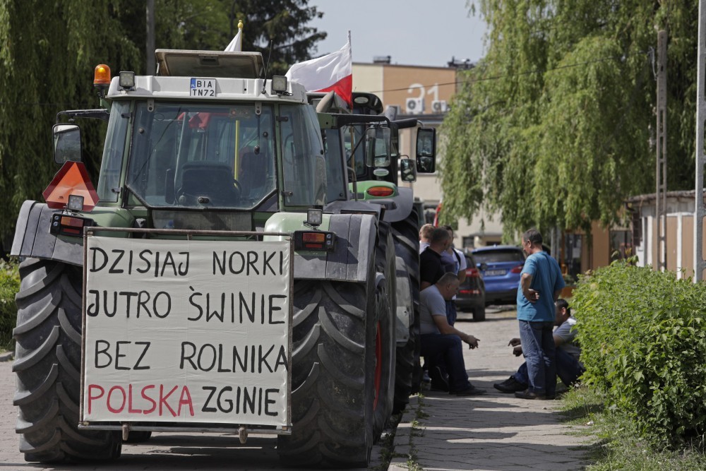 czasowe wyrejestrowanie ciągnika, krir, Ministerstwo Infrastruktury i Budownictwa, składki OC