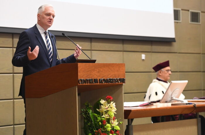 Uniwersytet Rolniczy w Krakowie, nauka, studia drugiego stopnia, studia stacjonarne, jarosław gowin, włodzimierz sady